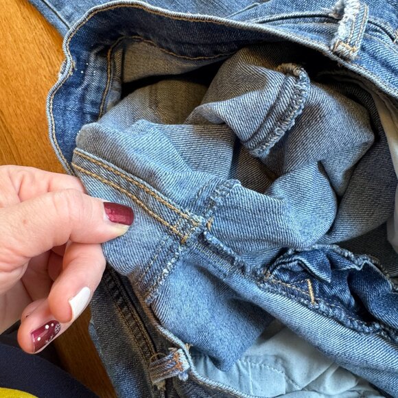 Old Navy Cropped Kick Flare Jeans Raw Hem Size 4 - Picture 9 of 13